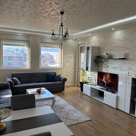 Apartman Ano Lux โนวีปาซาร์ ภายนอก รูปภาพ