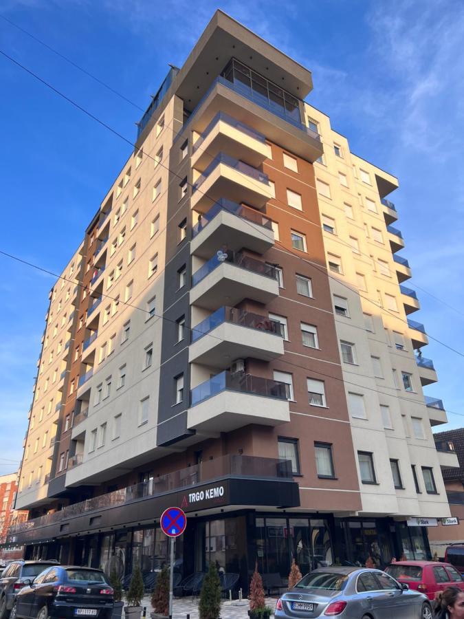 Apartman Ano Lux โนวีปาซาร์ ภายนอก รูปภาพ