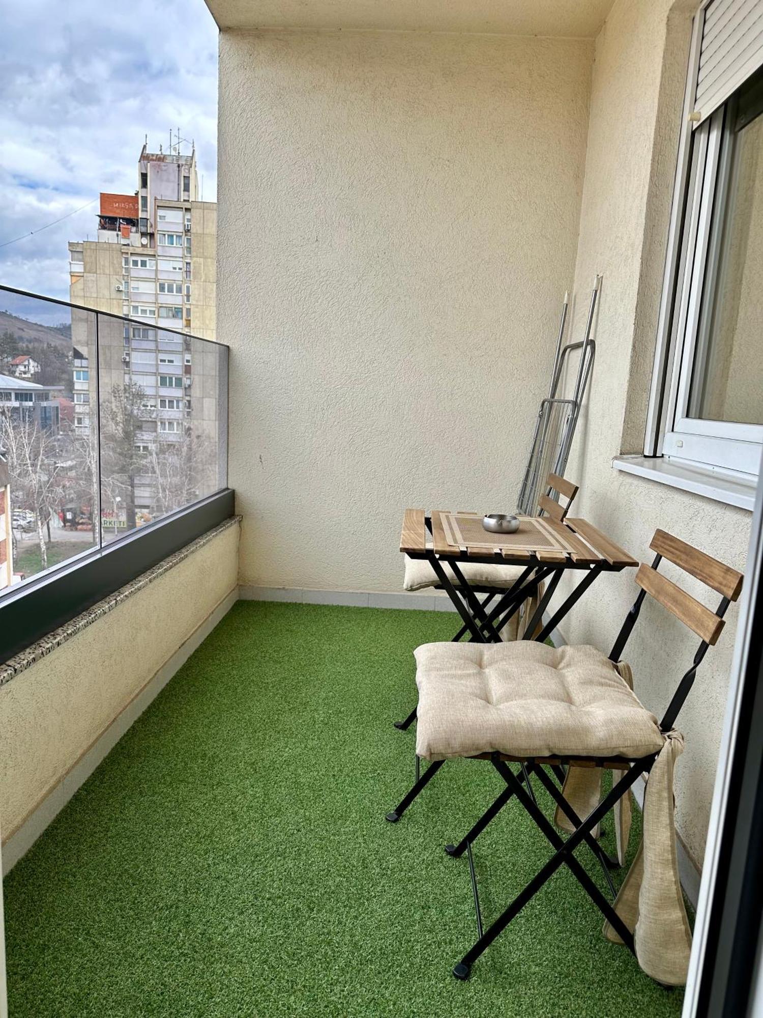 Apartman Ano Lux โนวีปาซาร์ ภายนอก รูปภาพ